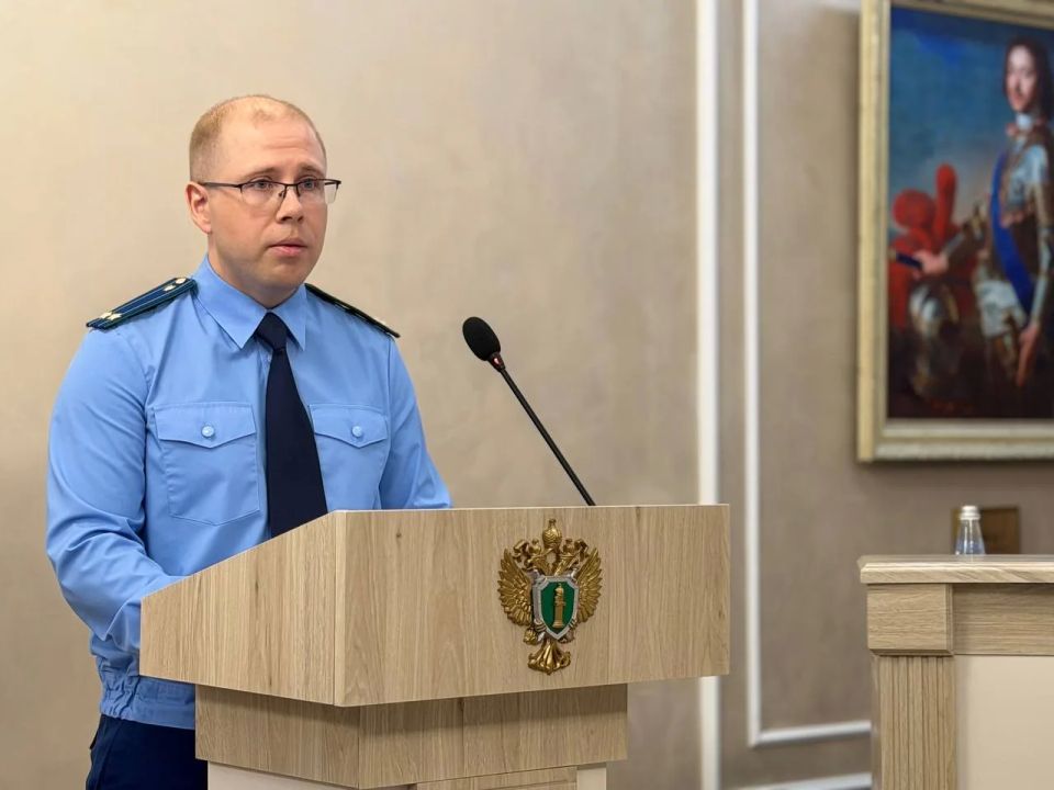 «Нарушения миграционного законодательства должны восприниматься прокурорами особенно остро и непримиримо»: в прокуратуре Амурской области состоялось заседание коллегии по вопросу исполнения законодательства в сфере миграции «Нарушения миграционного законодательства должны восприниматься прокурорами особенно остро и непримиримо»: в прокуратуре Амурской области состоялось заседание коллегии по вопросу исполнения законодательства в сфере миграции