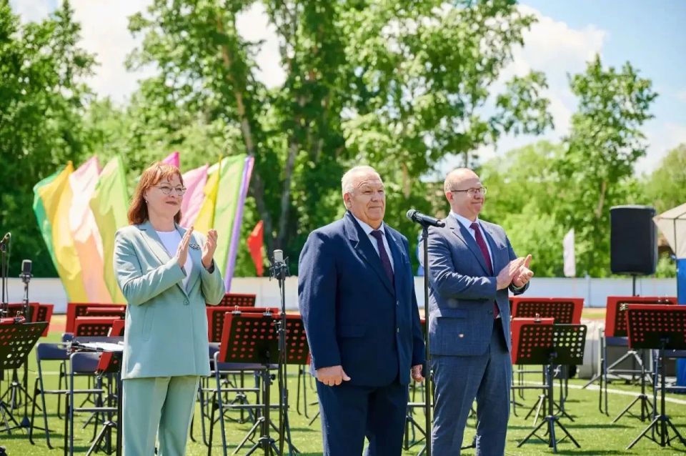 Открытие стадиона, концерт Центрального военного оркестра и футбольный матч Открытие стадиона, концерт Центрального военного оркестра и футбольный матч
