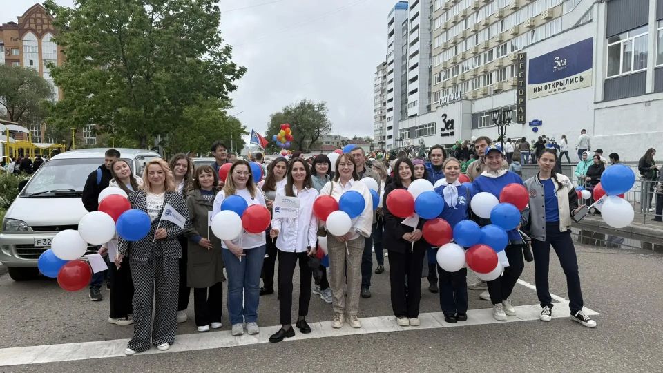 Команда министерства образования и науки Амурской области — в юбилейном строю