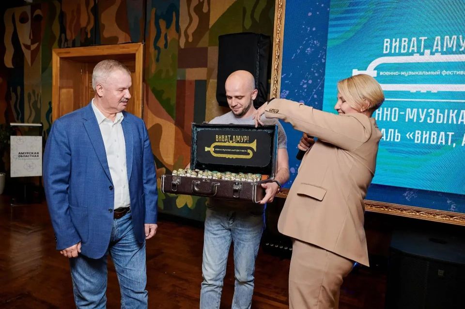 Военно-музыкальный шах и мат! Военно-музыкальный шах и мат!