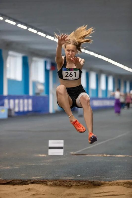 Россыпь медалей разного достоинства завоевали амурские спортсмены на чемпионате и первенстве ДФО по лёгкой атлетике Россыпь медалей разного достоинства завоевали амурские спортсмены на чемпионате и первенстве ДФО по лёгкой атлетике