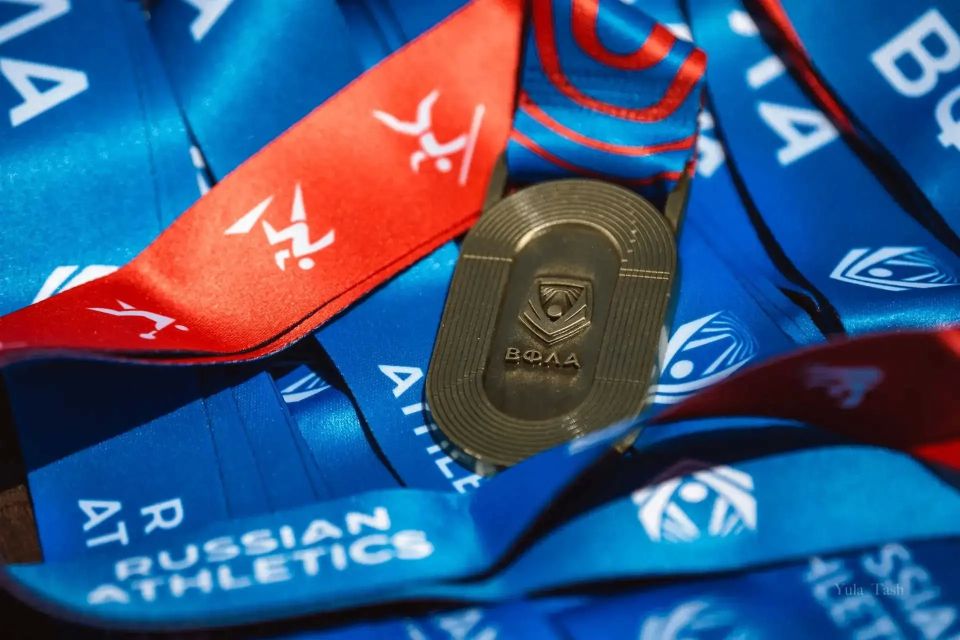 Россыпь медалей разного достоинства завоевали амурские спортсмены на чемпионате и первенстве ДФО по лёгкой атлетике Россыпь медалей разного достоинства завоевали амурские спортсмены на чемпионате и первенстве ДФО по лёгкой атлетике