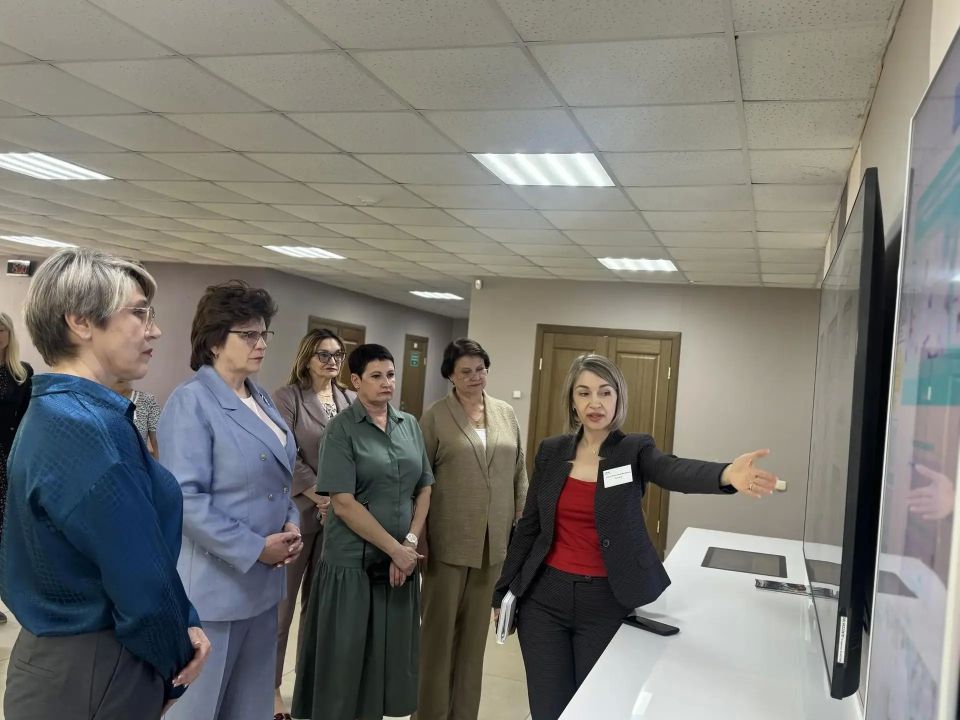 Руководитель Росздравнадзора прибыла с двухдневным рабочим визитом в Амурскую область Руководитель Росздравнадзора прибыла с двухдневным рабочим визитом в Амурскую область