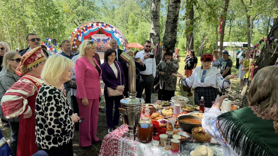 В Ерковцах праздник национальных культур объединил жителей разных поколений и традиций В Ерковцах праздник национальных культур объединил жителей разных поколений и традиций