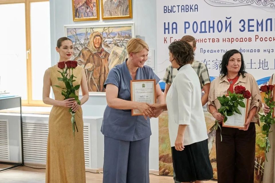 Торжественная церемония вручения губернаторской премии в области литературы и искусства состоялась в краеведческом музее Торжественная церемония вручения губернаторской премии в области литературы и искусства состоялась в краеведческом музее