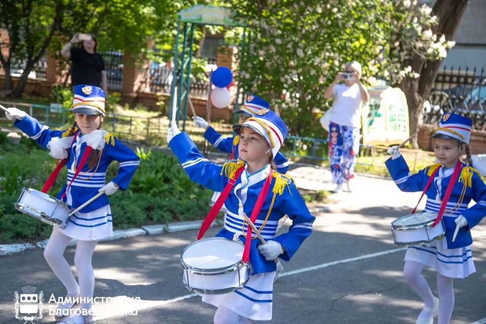 «Зарница» в детском саду: малыши прошли испытания на дружбу и смекалку «Зарница» в детском саду: малыши прошли испытания на дружбу и смекалку