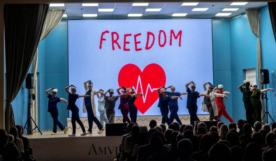 Валентина Калита поздравила медицинских работников с профессиональным праздником Валентина Калита поздравила медицинских работников с профессиональным праздником