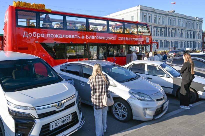 «Как в Париже и Лондоне»: по Благовещенску начал курсировать двухэтажный туристический автобус «Как в Париже и Лондоне»: по Благовещенску начал курсировать двухэтажный туристический автобус