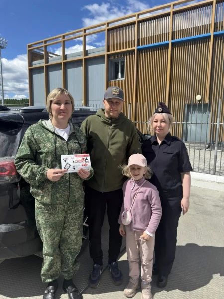 В столице БАМа автоинспекторы и народные дружинники напомнили водителям о жизненно важных правилах безопасности В столице БАМа автоинспекторы и народные дружинники напомнили водителям о жизненно важных правилах безопасности