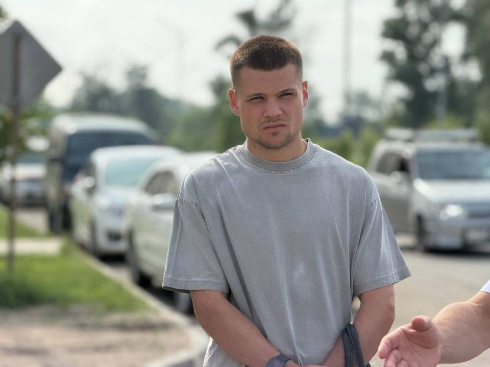 Олег Имамеев: Сегодня 17 июня. Два дня назад, 15-го, в 800-м квартале должны были как минимум завершить благоустройство между домами 68 и 70 на улице Строителей и отсыпать щебнем улицу Шафира на участке от 50 лет Октября до... Олег Имамеев: Сегодня 17 июня. Два дня назад, 15-го, в 800-м квартале должны были как минимум завершить благоустройство между домами 68 и 70 на улице Строителей и отсыпать щебнем улицу Шафира на участке от 50 лет Октября до...