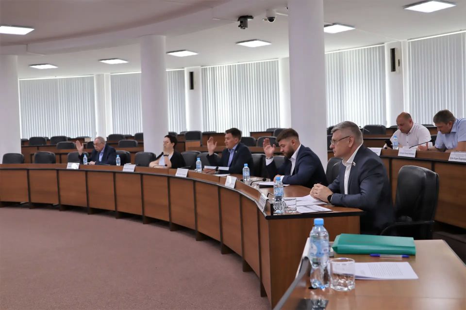 Содержание 25 фонтанов и 193 спортплощадок «большого Нижнего Новгорода» обсудили депутаты на заседании постоянной комиссии Думы по городскому хозяйству Содержание 25 фонтанов и 193 спортплощадок «большого Нижнего Новгорода» обсудили депутаты на заседании постоянной комиссии Думы по городскому хозяйству