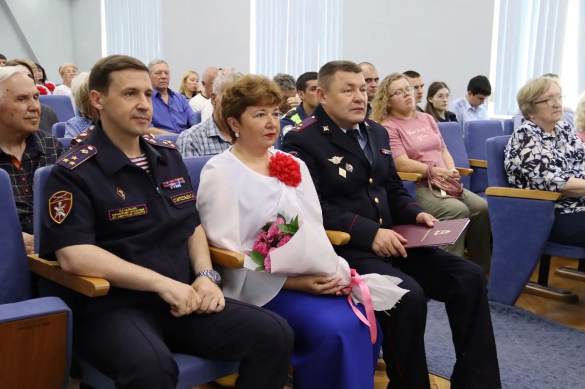 Сотрудники Росгвардии приняли участие в фестивале гитарной песни памяти майора милиции Алексея Кононова Сотрудники Росгвардии приняли участие в фестивале гитарной песни памяти майора милиции Алексея Кононова