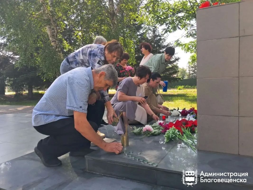 В Благовещенске почтили память павших героев в годы Великой Отечественной войны В Благовещенске почтили память павших героев в годы Великой Отечественной войны