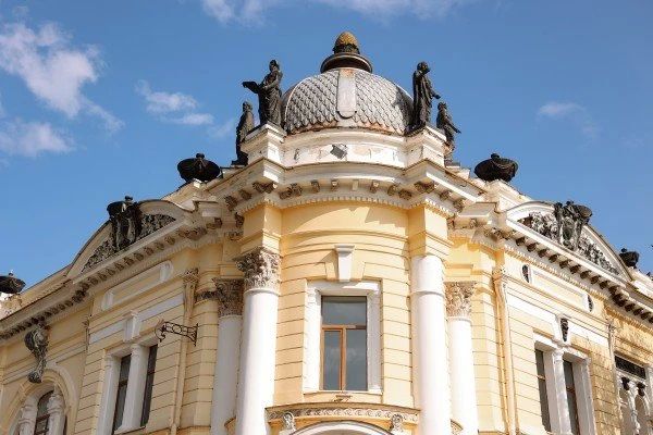 Василий Орлов: «В ближайшее время начнем реставрировать одно из самых красивых зданий Благовещенска» Василий Орлов: «В ближайшее время начнем реставрировать одно из самых красивых зданий Благовещенска»
