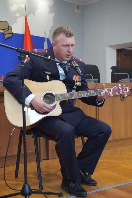 Фестиваль гитарной песни памяти майора милиции Алексея Кононова Фестиваль гитарной песни памяти майора милиции Алексея Кононова
