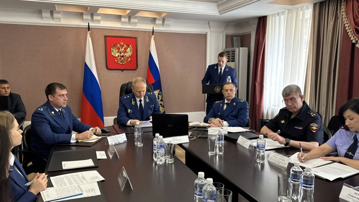 Под председательством Восточно-Сибирского транспортного прокурора дениса Авдеева состоялось заседание межведомственной рабочей группы по противодействию коррупции Под председательством Восточно-Сибирского транспортного прокурора дениса Авдеева состоялось заседание межведомственной рабочей группы по противодействию коррупции