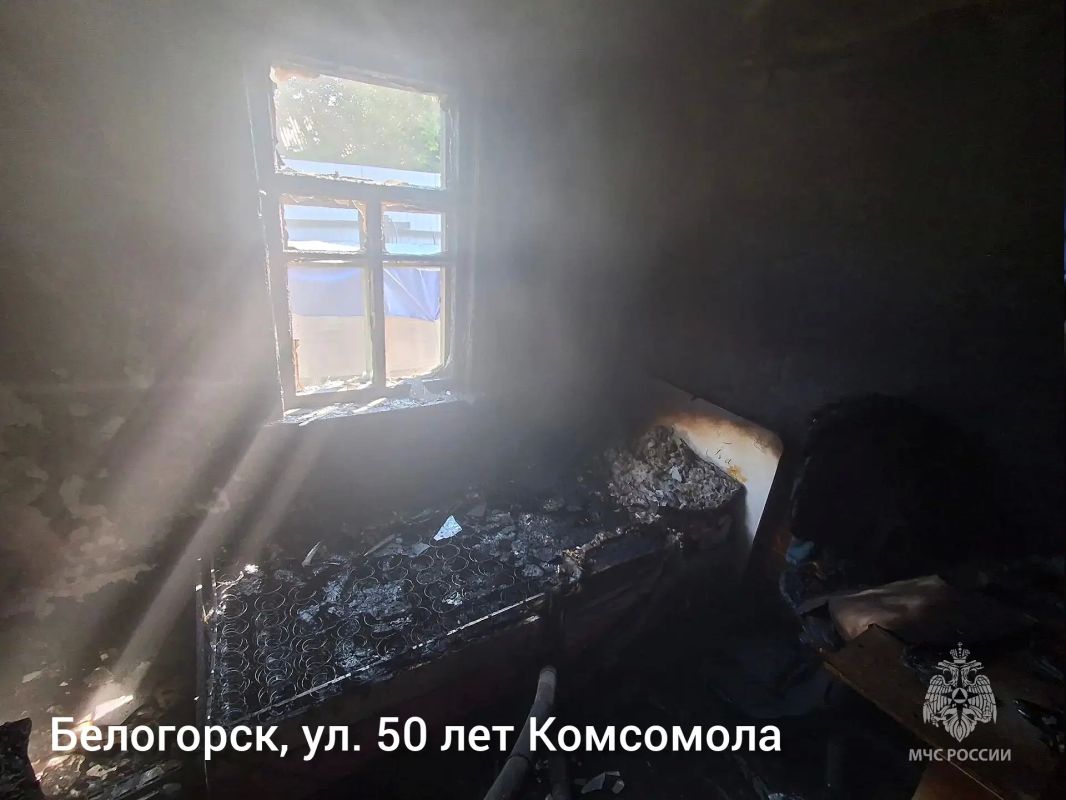 #СобытияМЧС28. В Амурской области за прошедшие сутки Потушено 4 пожара, на все привлекались силы и средства МЧС России: в Белогорске на ул. 50 лет Комсомола горела комната в одной из квартир 2-квартирного жилого дома #СобытияМЧС28. В Амурской области за прошедшие сутки Потушено 4 пожара, на все привлекались силы и средства МЧС России: в Белогорске на ул. 50 лет Комсомола горела комната в одной из квартир 2-квартирного жилого дома