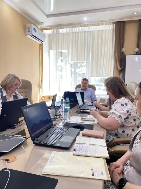 В министерстве проектного управления и кадровой политики прошло заседание Общественного совета В министерстве проектного управления и кадровой политики прошло заседание Общественного совета