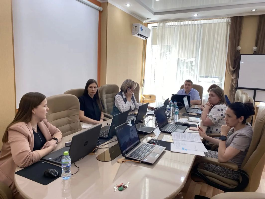 В министерстве проектного управления и кадровой политики прошло заседание Общественного совета В министерстве проектного управления и кадровой политики прошло заседание Общественного совета