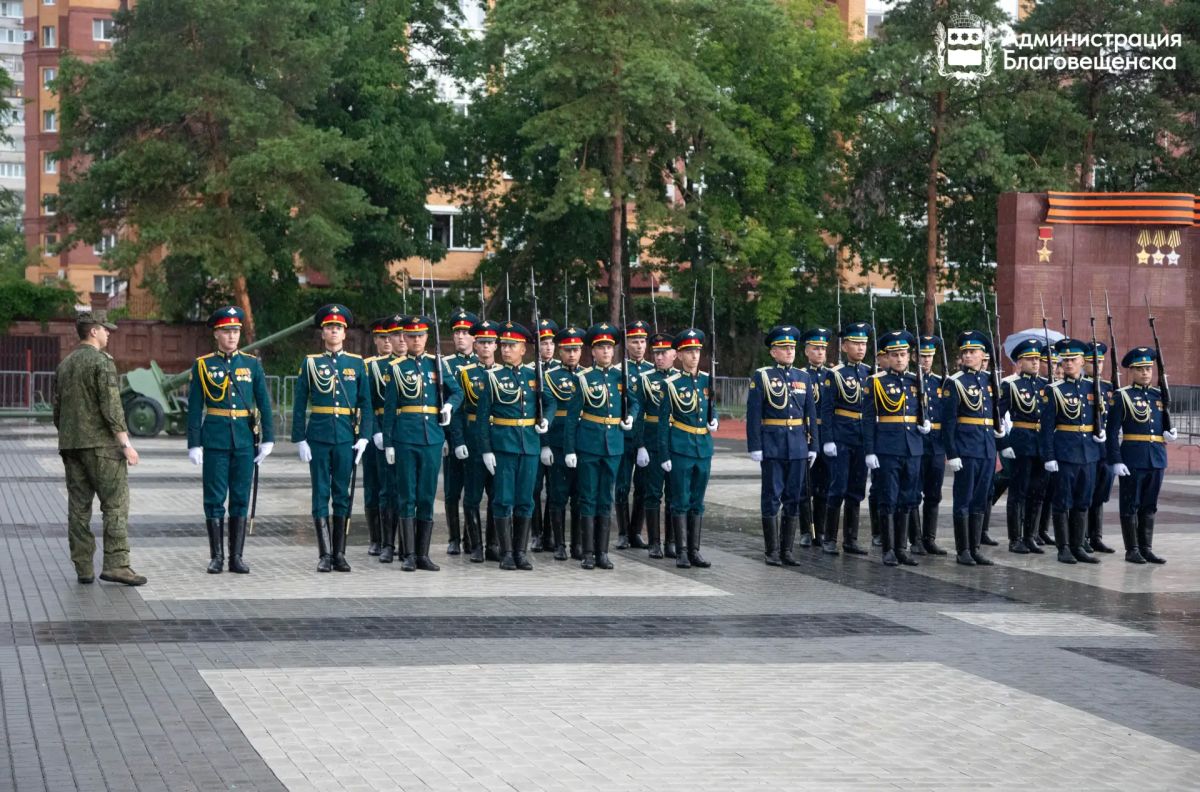 Мы помним, мы гордимся: в Благовещенске почтили память ветеранов боевых действий Мы помним, мы гордимся: в Благовещенске почтили память ветеранов боевых действий