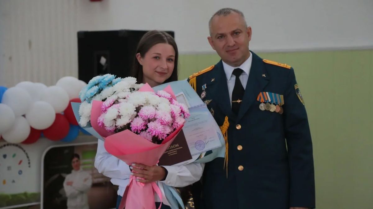 Шестой выпуск кузницы огнеборцев Приамурья Шестой выпуск кузницы огнеборцев Приамурья