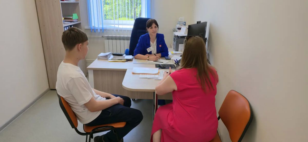 В кадровом центре «Работа России» города Зея состоялись консультации «Хочу, как ты» для участниц женского клуба «Вдохновение» В кадровом центре «Работа России» города Зея состоялись консультации «Хочу, как ты» для участниц женского клуба «Вдохновение»