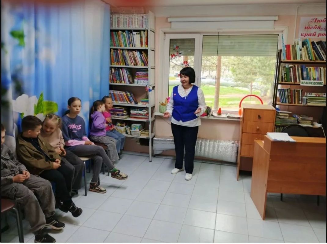 Игры, творчество и первые шаги в мир профессий Игры, творчество и первые шаги в мир профессий
