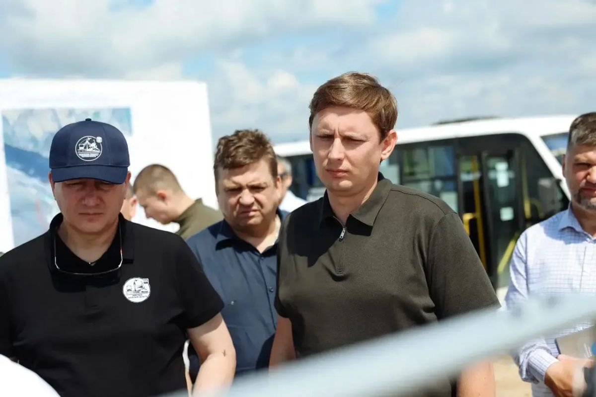 Василий Орлов: С командой Правительства работали в Джалинде Сковородинского округа — на месте, где в ближайшие годы появится новый международный мост через Амур Василий Орлов: С командой Правительства работали в Джалинде Сковородинского округа — на месте, где в ближайшие годы появится новый международный мост через Амур