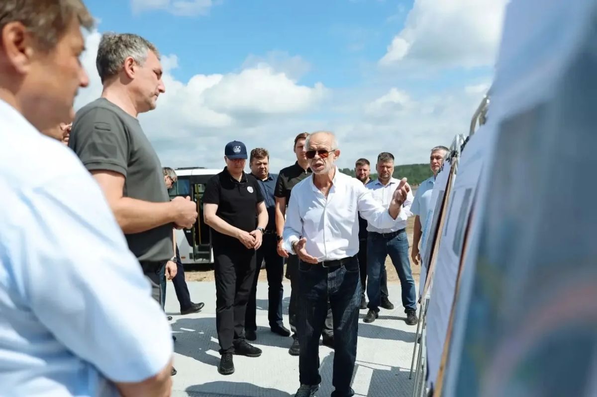 Василий Орлов: С командой Правительства работали в Джалинде Сковородинского округа — на месте, где в ближайшие годы появится новый международный мост через Амур Василий Орлов: С командой Правительства работали в Джалинде Сковородинского округа — на месте, где в ближайшие годы появится новый международный мост через Амур