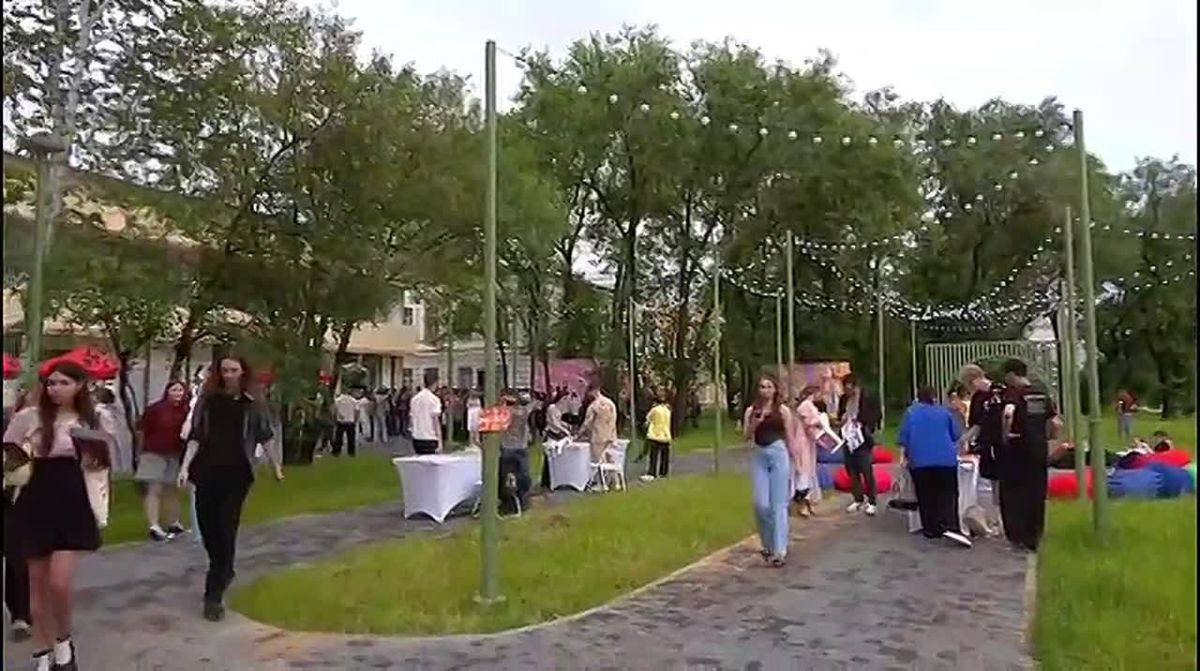 В Благовещенске выпускной БГПУ впервые прошел в формате открытого городского фестиваля