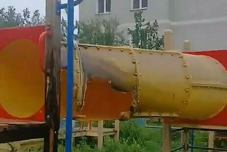 В Благовещенске по результатам процессуальной проверки возбуждено уголовное дело по признакам преступления, предусмотренного ч. 1 ст. 238 УК РФ — «Оказание услуг, не отвечающих требованиям безопасности жизни и здоровья...
