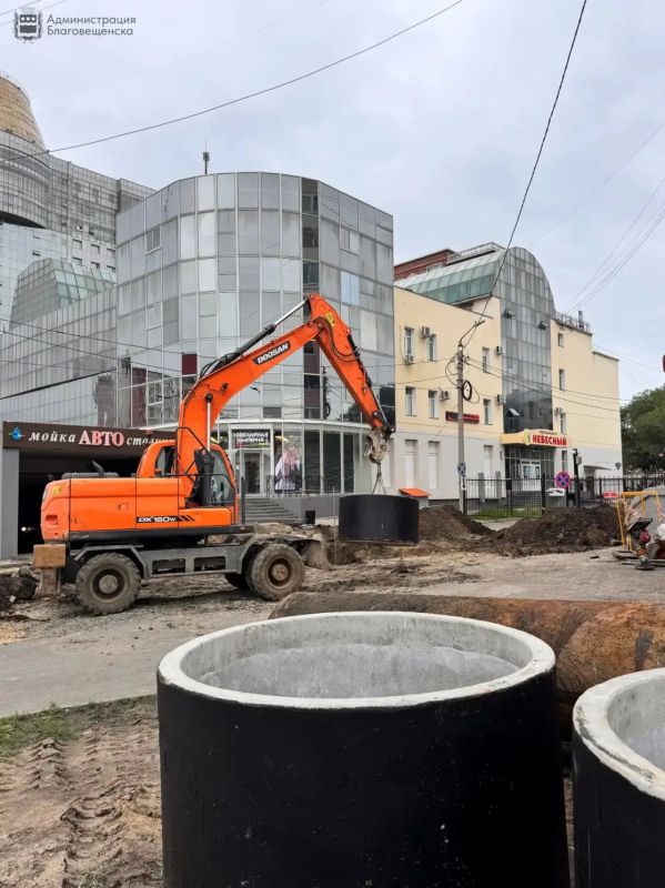 В центре города улучшают систему водоотведения