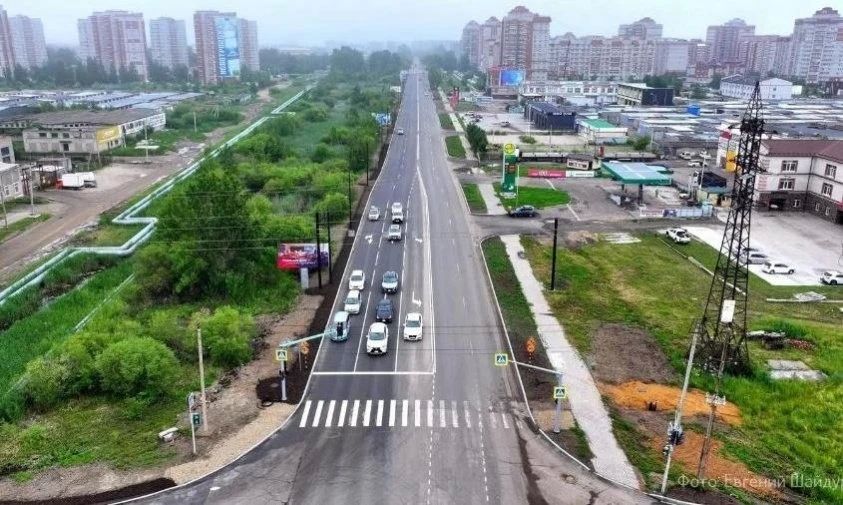 «Дорога в прекрасном состоянии»: в Благовещенске завершили ремонт участка улицы Студенческой