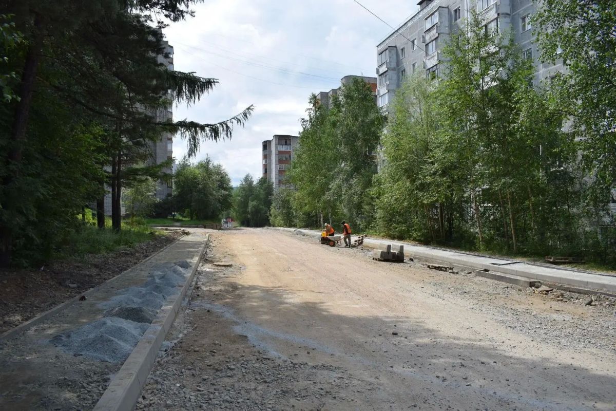 В Тынде по президентскому нацпроекту отремонтировали улицу Октябрьская В Тынде по президентскому нацпроекту отремонтировали улицу Октябрьская