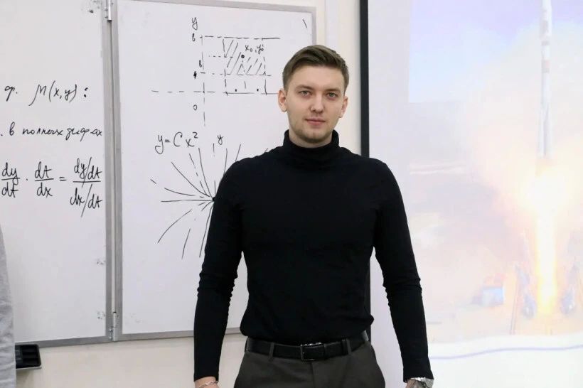 Амурский ученый получит стипендию Президента РФ за разработки для тестирования космических аппаратов