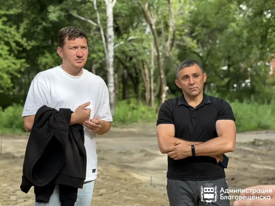 Дорога, вымощенная жёлтым кирпичом, появилась в Благовещенске Дорога, вымощенная жёлтым кирпичом, появилась в Благовещенске