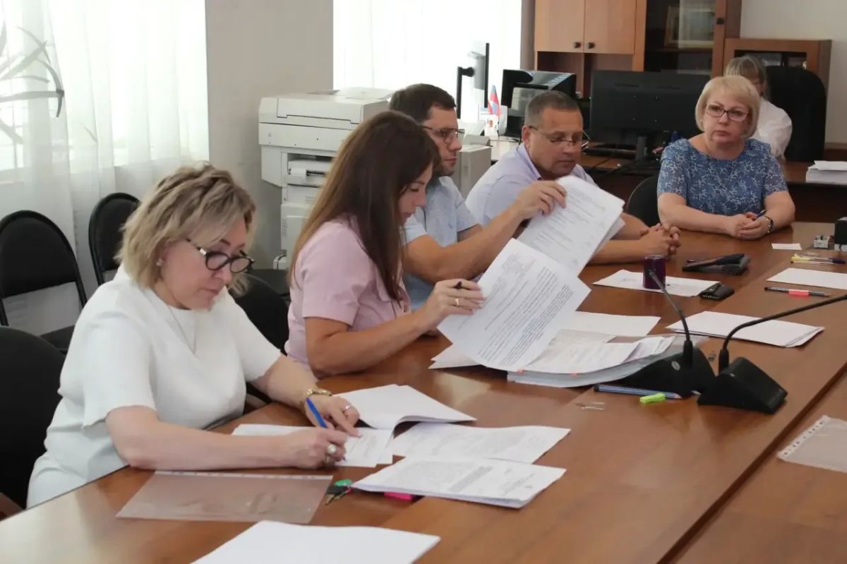 Амуризбирком продолжает работу с кандидатами и партиями, которые вступают в избирательную гонку Амуризбирком продолжает работу с кандидатами и партиями, которые вступают в избирательную гонку