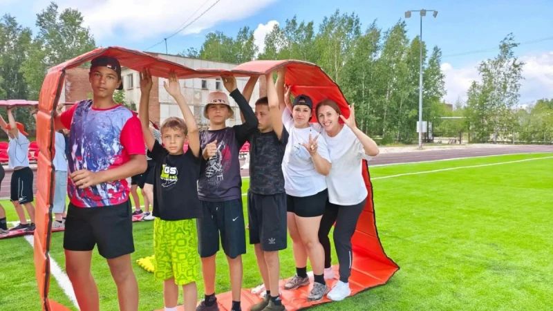 В Верхнезейске Амурской области полицейские и общественники обеспечили безопасный отдых юным туристам из Шимановска В Верхнезейске Амурской области полицейские и общественники обеспечили безопасный отдых юным туристам из Шимановска