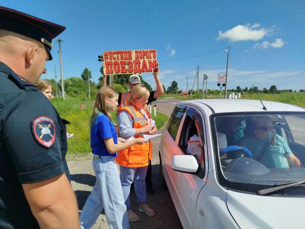 Акцию «Безопасный переезд!» провели в Ивановском муниципальном округе Акцию «Безопасный переезд!» провели в Ивановском муниципальном округе