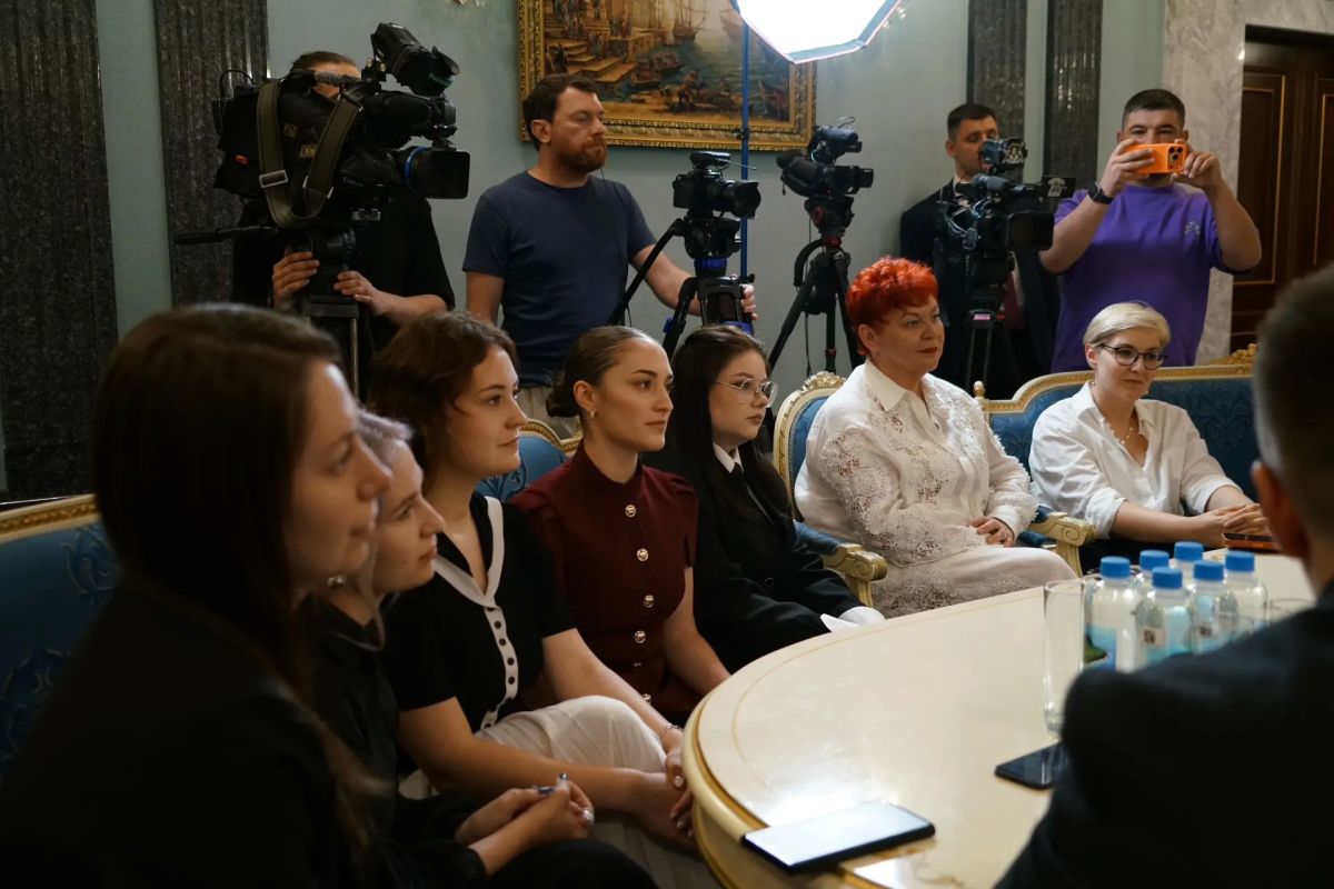 Юрий Трутнев не рассекретил проекты, которые презентуют Президенту на ВЭФ-2026 Юрий Трутнев не рассекретил проекты, которые презентуют Президенту на ВЭФ-2026