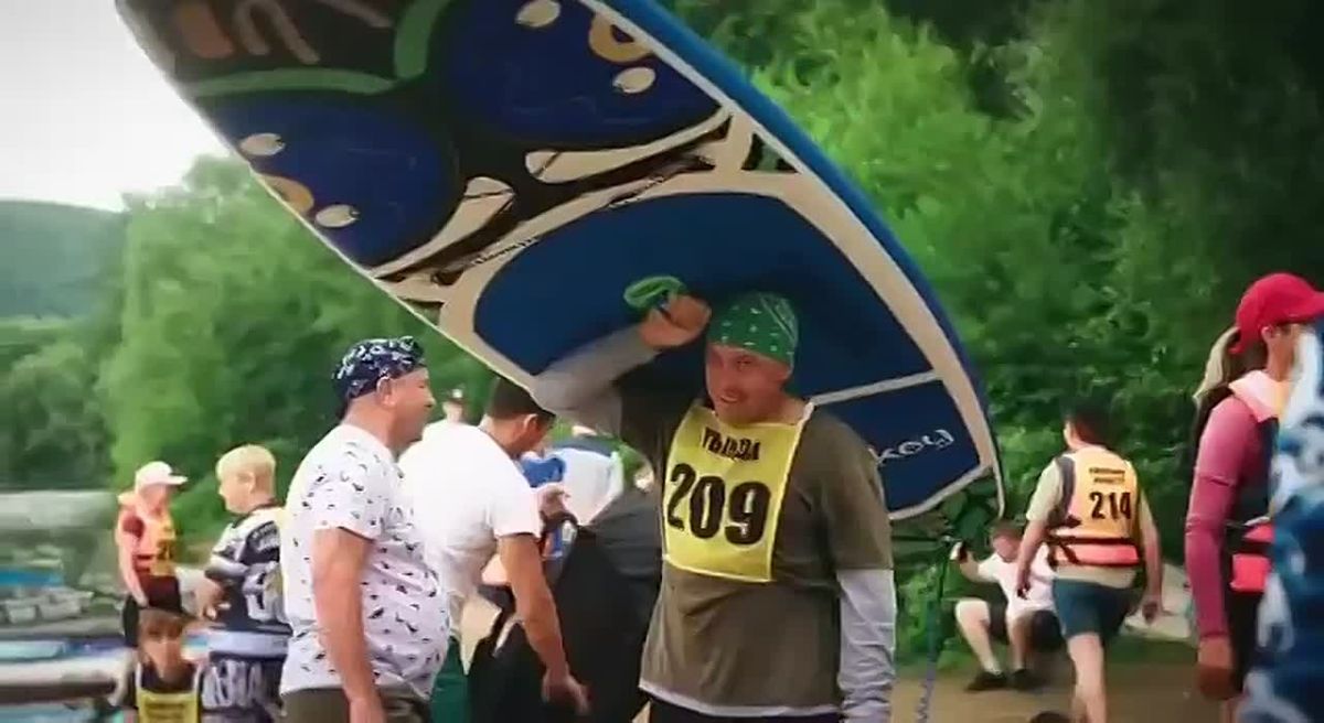 В Тынде впервые прошли гонки на сапах