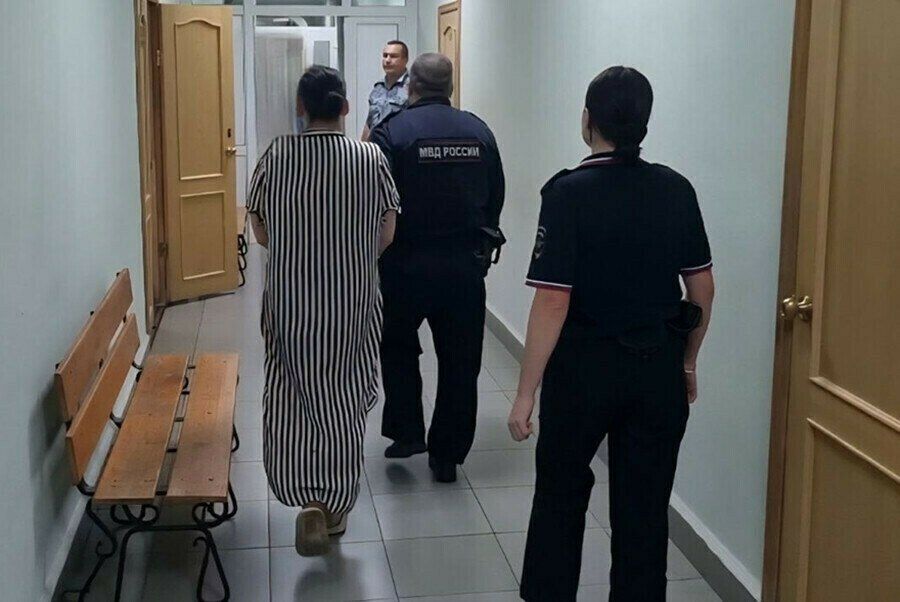 «Я ее не оправдываю, но…»: женщины по всей стране высказались в поддержку благовещенки, убившей ребенка-инвалида