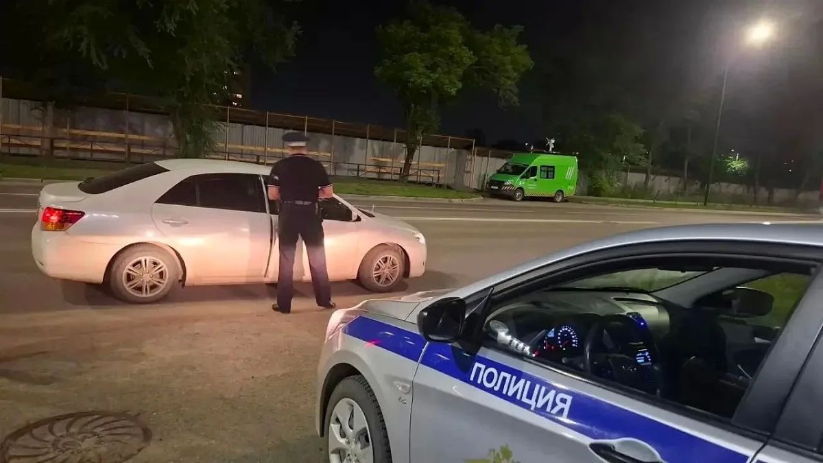 По просьбам трудящихся: борьбу с шумными «гонщиками» усиливают экипажи «Дорожного патруля» и Госавтоинспекции По просьбам трудящихся: борьбу с шумными «гонщиками» усиливают экипажи «Дорожного патруля» и Госавтоинспекции