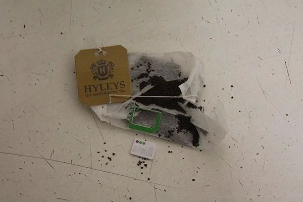 В амурскую колонию внутри чайного пакетика пытались передать сим-карту