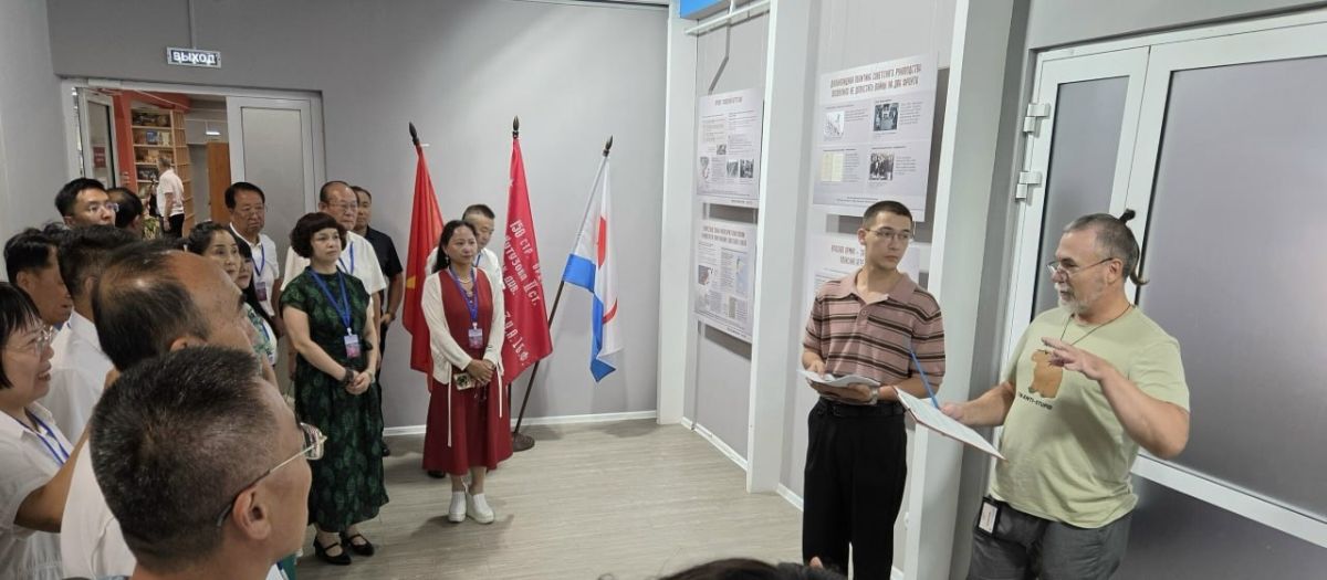 Делегация литераторов Китайской Народной Республики высоко оценила выставку «Победа на Дальнем Востоке» Делегация литераторов Китайской Народной Республики высоко оценила выставку «Победа на Дальнем Востоке»
