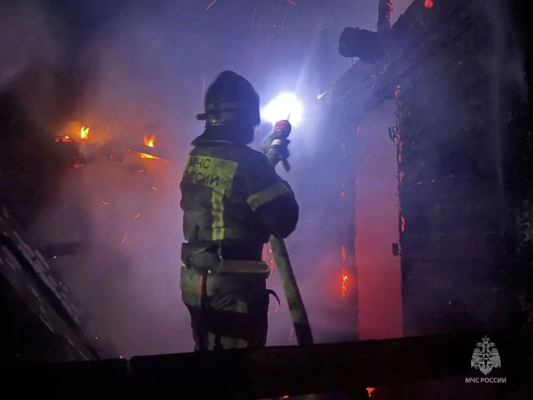 #СобытияМЧС28. В Амурской области за прошедшие сутки Потушено 4 пожара, на 1 из них привлекались силы и средства МЧС России: в селе Первомайское Тындинского МО в районе ул. Зейской горело неэксплуатируемое строение #СобытияМЧС28. В Амурской области за прошедшие сутки Потушено 4 пожара, на 1 из них привлекались силы и средства МЧС России: в селе Первомайское Тындинского МО в районе ул. Зейской горело неэксплуатируемое строение