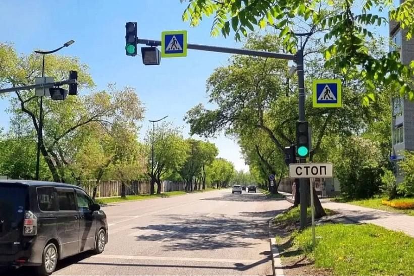 Опасный участок улицы Ленина в Благовещенске снабдили камерой для отслеживания лихачей