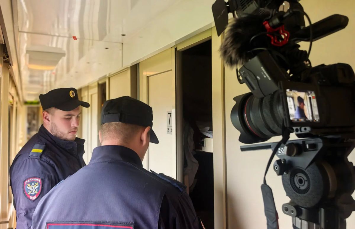 С 1 июля этого года к обеспечению правопорядка на Байкало-Амурской железнодорожной магистрали приступили сотрудники вновь созданного Северного линейного отдела полиции Братского ЛО МВД России на транспорте С 1 июля этого года к обеспечению правопорядка на Байкало-Амурской железнодорожной магистрали приступили сотрудники вновь созданного Северного линейного отдела полиции Братского ЛО МВД России на транспорте