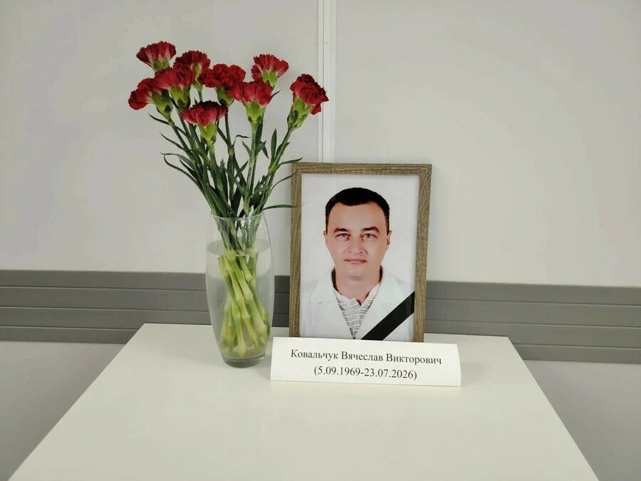 23 июля на 57-м году жизни ушел из жизни челюстно-лицевой хирург АОКБ Вячеслав Ковальчук