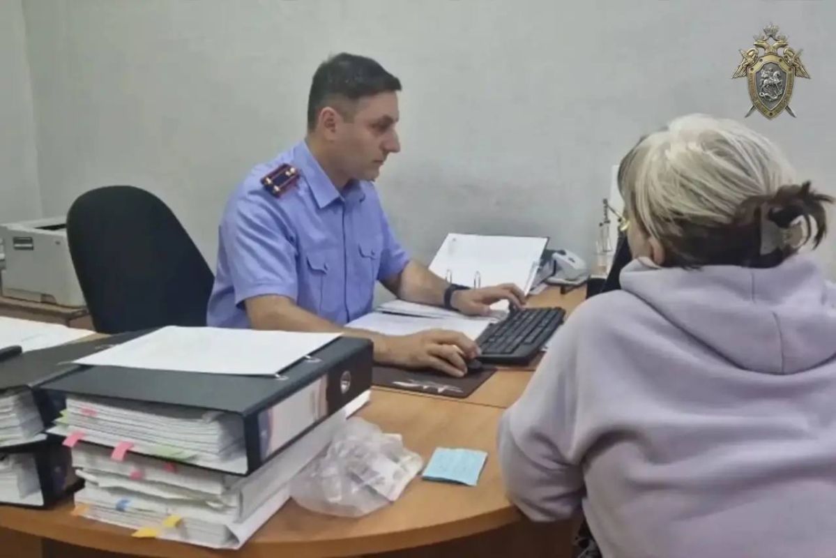 Жительница Благовещенска предстанет перед судом по обвинению в применении насилия в отношении представителя власти Жительница Благовещенска предстанет перед судом по обвинению в применении насилия в отношении представителя власти